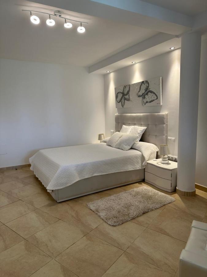 Villa President Cosmos Playa de Muro  Exterior photo
